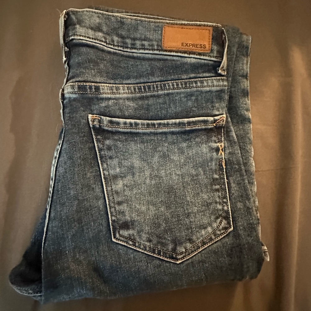 Express Women’s Denim Straight Leg Jean